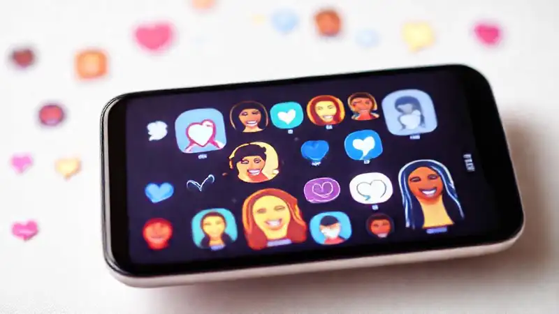 Redes sociales vibrantes y atractivas digitalmente